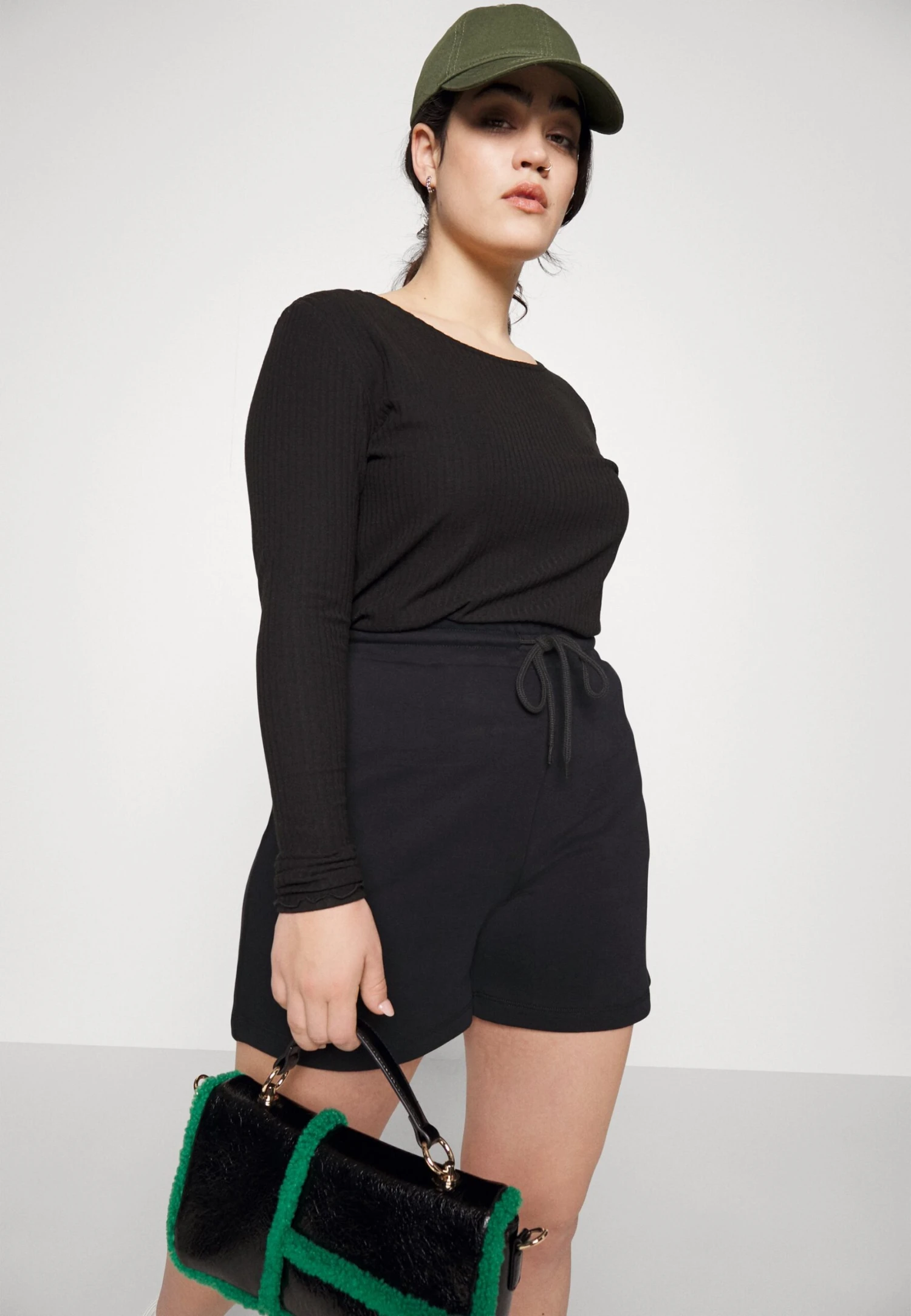 Pcchilli Summer - Trainingsbroek - Black 6 Pcchilli Summer - Trainingsbroek - Black - Afbeelding 4