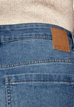 Pcpeggy - Shorts - Light Blue Denim 11 Pcpeggy - Shorts - Light Blue Denim -Pieces 030fc60606f7486da429f148b300cf83