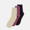 Pieces Pcsebby Glitter Long Socks 3 Pack - Sokken - Black/Radiant Orchid -Pieces 09d5801b73e840a2b9f1fd1d9675595e