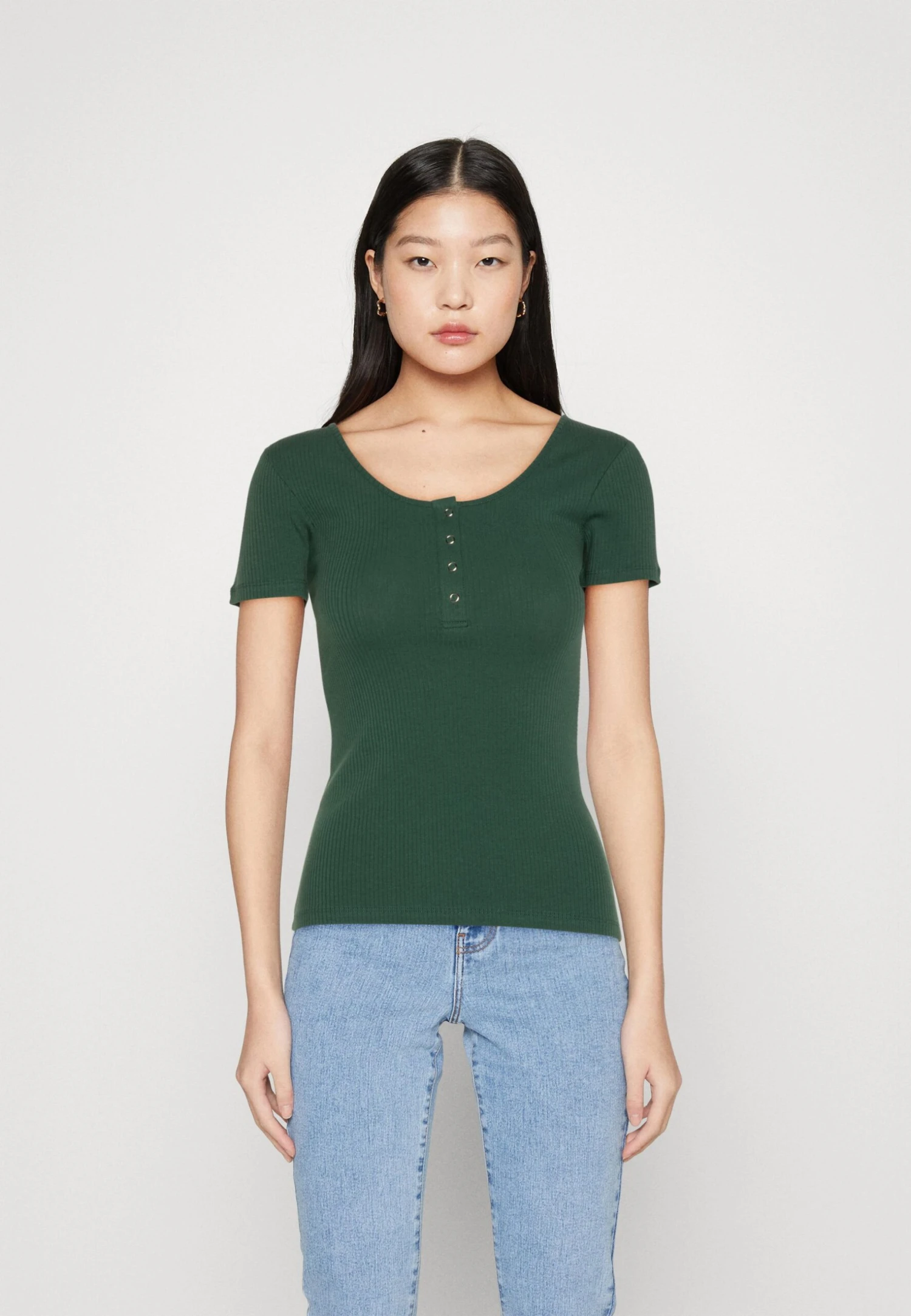 Pieces Pckitte - T-Shirt Basic - Trekking Green 3 Pieces Pckitte - T-Shirt Basic - Trekking Green