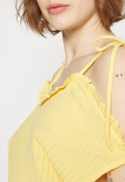 Pieces Maternity Pcbreeze Open Shoulder - Jumpsuit - Pale Marigold -Pieces 0b96a7fe6a5c44c382dcea152698c64a