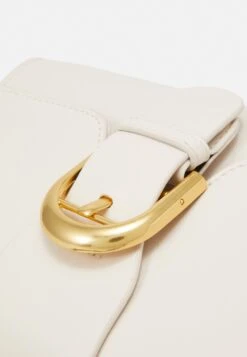 Pieces Pcabeera Cross Body - Handtas - Cloud Dancer/Gold-Coloured/Multi 11 Pieces Pcabeera Cross Body - Handtas - Cloud Dancer/Gold-Coloured/Multi -Pieces 0d1f8115414944848ef7a4631d21b548