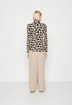 Pieces Pcnala High Neck- Longsleeve - Black 10 Pieces Pcnala High Neck- Longsleeve - Black -Pieces 19298322b93f4361a7ef151241b270eb