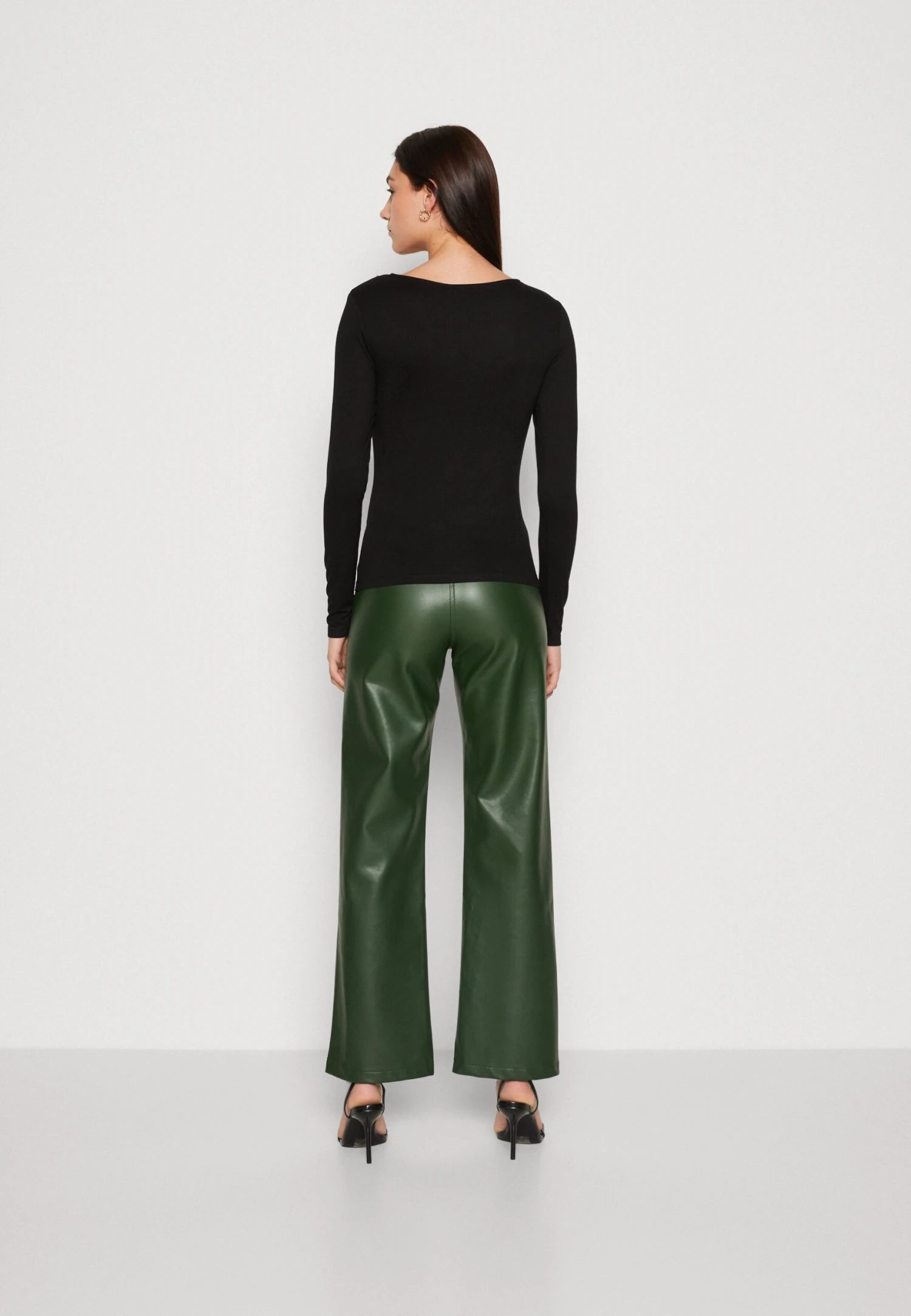 Pieces Pcbarbera - Longsleeve - Black 5 Pieces Pcbarbera - Longsleeve - Black - Afbeelding 3