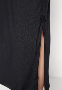 Pcnala High Neck Dress - Jurk - Black -Pieces 1dde5ed973bc422f9b0d8da5010316c1