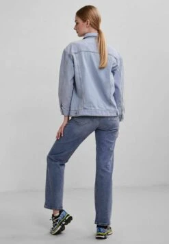 Pieces Pclou - Spijkerjas - Light Blue Denim -Pieces 21447f59ca894a3eb579867d44c9299d