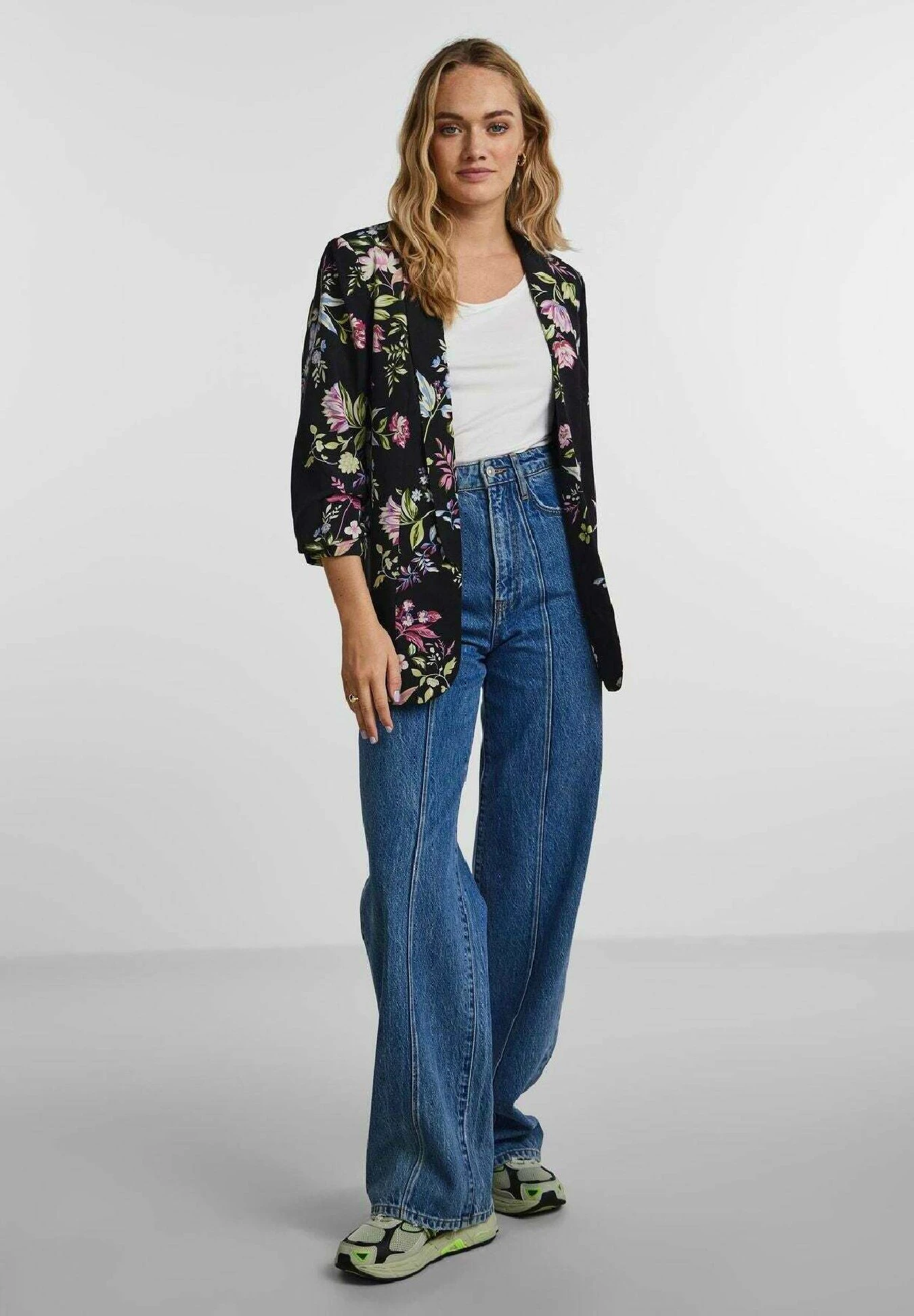 Pieces Halflange Jas - Nero 4 Pieces Halflange Jas - Nero - Afbeelding 2