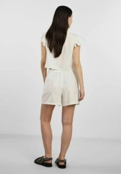 Pieces Pcmilano - Shorts - Bright White -Pieces 25a8df60e0854f61a4f27797dd7f3059