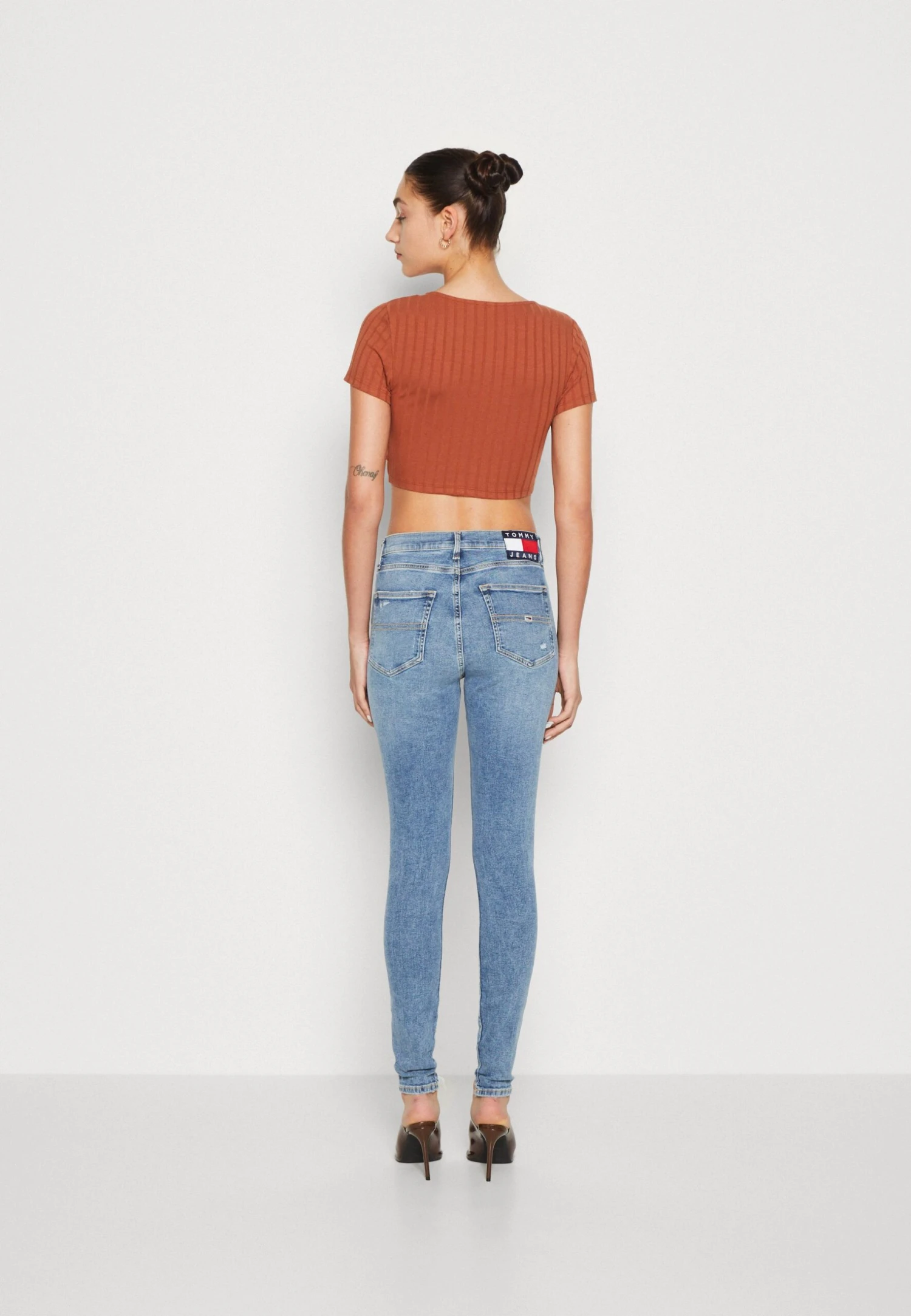 Pieces Pckenna Cropped Top - T-Shirt Print - Coconut Shell 5 Pieces Pckenna Cropped Top - T-Shirt Print - Coconut Shell - Afbeelding 3