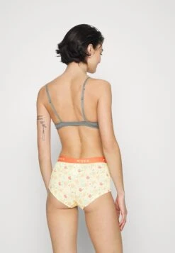 Pieces Pclogo Lady Bluemist 4-Pack- Slip - Hot Coral -Pieces 29d3beb2428a471abe81fe9fb2eac8ab