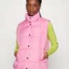 Pieces Petite Pctee Waistcoat - Bodywarmer - Begonia Pink -Pieces 2a0f0c67ab134ab7a7802531c1427bed