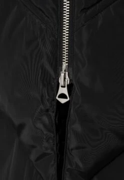 Pieces Pcfelicity Long Puffer Jacket - Winterjas - Black -Pieces 306078a8b4f94d609008e0247f5c0a58