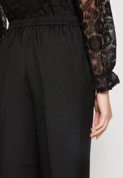 Pieces Pcneva Wide Pants- Broek - Black 13 Pieces Pcneva Wide Pants- Broek - Black -Pieces 328650f9a29b461da9173031bbbb77d2