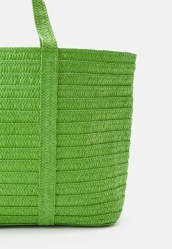 Pieces Pcloma Straw Shopper - Shopper - Poison Green -Pieces 34f978e6cf9d44ae98d0a0c1783c4327