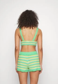 Pieces Pcbeddy Shorts Bralette- Bikini - Irish Green -Pieces 39186acddc074db1b6fa83149d25b47f