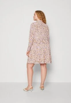 Pcbernice Shirt Dress- Jurk - Papaya -Pieces 3a982799ab7948329dba698f5c13e651