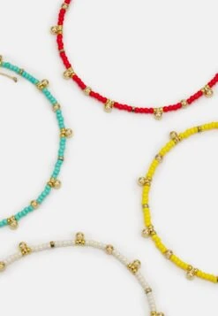 Pieces Pcdassi Bracelet 4 Pack - Armband - Gold-Coloured/Multi -Pieces 3d55f5f246534234813b93b19f640d67