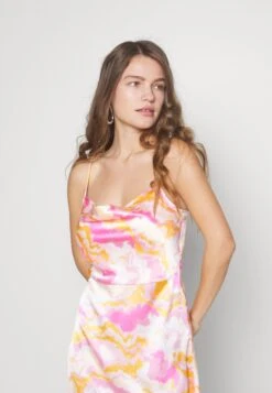 Pieces Petite Pckerra Strap Short Dress - Jurk - Pink Lady/Graphic 11 Pieces Petite Pckerra Strap Short Dress - Jurk - Pink Lady/Graphic -Pieces 3e131f41b1b744b2b9ebf5629d436df0