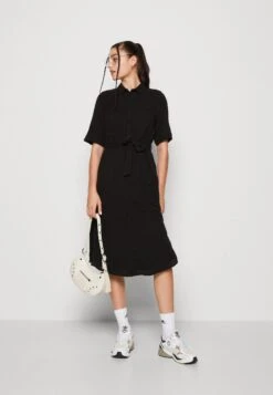Pieces Pcstina Midi Shirt Dress - Blousejurk - Black -Pieces 3f9524b5867b4d33b7d6de6578971193