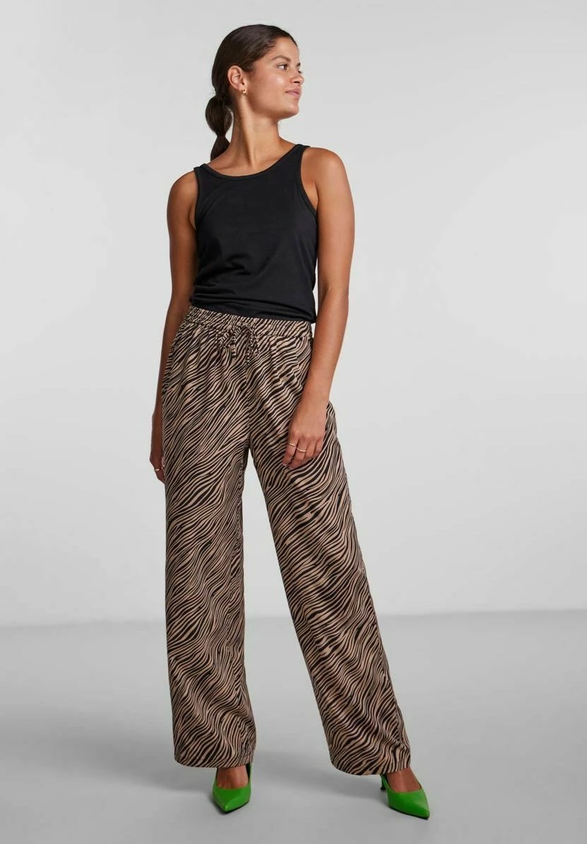 Pieces Mit Weitem Bein - Broek - Beige 4 Pieces Mit Weitem Bein - Broek - Beige - Afbeelding 2