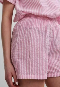 Pieces Pcmulle - Shorts - Cloud Dancer 10 Pieces Pcmulle - Shorts - Cloud Dancer -Pieces 4c263b6bd1ef4e7ab457115ff4ef838b