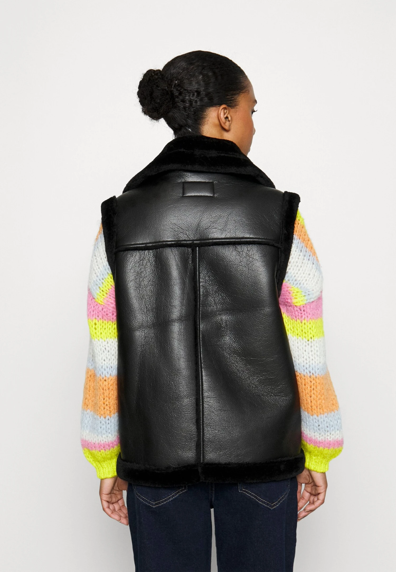 Pieces Petite Pcnora Aviator Vest - Bodywarmer - Black 5 Pieces Petite Pcnora Aviator Vest - Bodywarmer - Black - Afbeelding 3