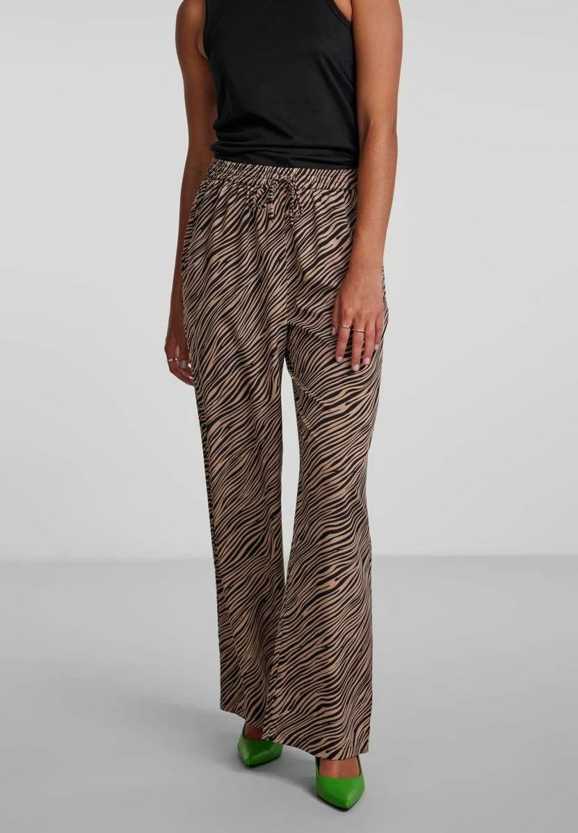 Pieces Mit Weitem Bein - Broek - Beige 3 Pieces Mit Weitem Bein - Broek - Beige