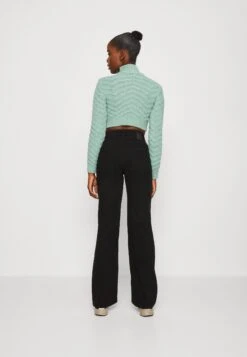 Pieces Pcpeggy Wide Pant - Straight Leg Jeans - Black 10 Pieces Pcpeggy Wide Pant - Straight Leg Jeans - Black -Pieces 5515429c8bd545a0aab0b0245b684271