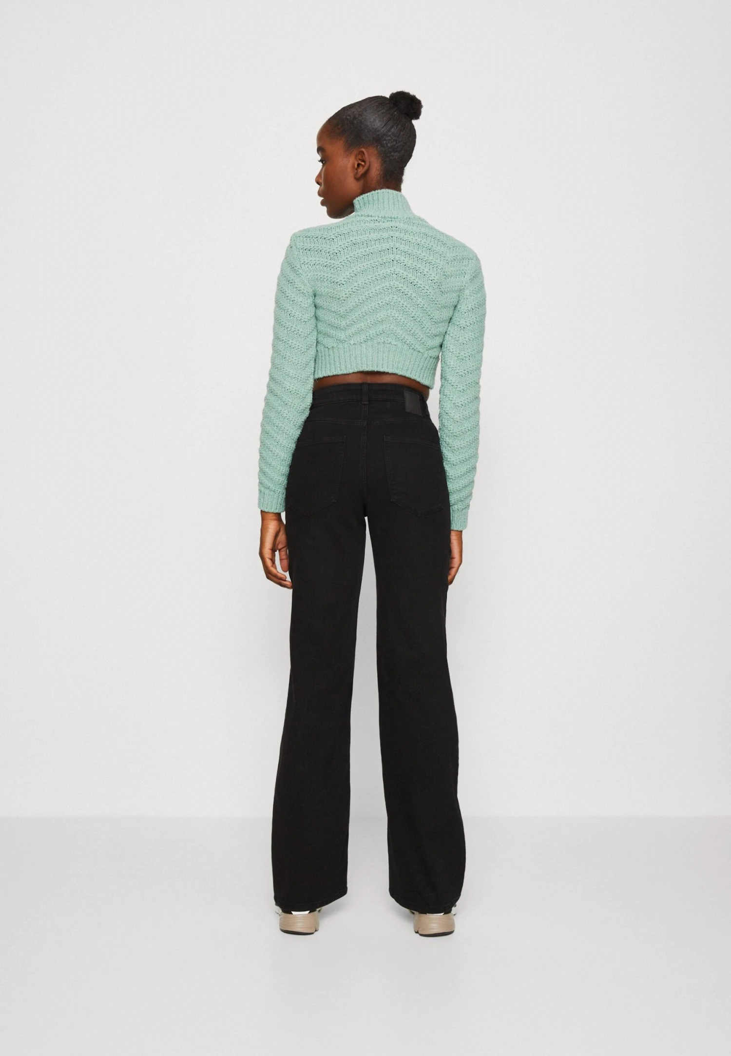 Pieces Pcpeggy Wide Pant - Straight Leg Jeans - Black 5 Pieces Pcpeggy Wide Pant - Straight Leg Jeans - Black - Afbeelding 3