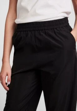 Pieces Fibbe Hw D2D - Trainingsbroek - Black 11 Pieces Fibbe Hw D2D - Trainingsbroek - Black -Pieces 56b94a450eb846cab5164fa146854675