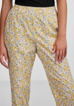 Pieces Straight Leg Pcjalisa - Broek - Cloud Dancer 11 Pieces Straight Leg Pcjalisa - Broek - Cloud Dancer -Pieces 58498f4b5de14d889dd9883e021ce23b