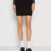 Pieces Pcskin Slim Short Skirt - Minirok - Black -Pieces 5ae1bbab618c4a46be137dbadd8723a1