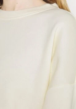 Pieces Pcchilli - Sweater - White Pepper -Pieces 62a321de56f04852af963ebb03681379