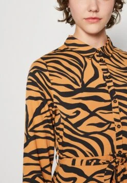 Pieces Pcnadine Midi Shirt Dress- Blousejurk - Biscuit 13 Pieces Pcnadine Midi Shirt Dress- Blousejurk - Biscuit -Pieces 63b3bc60fa5f42afb76f403dc307fae3