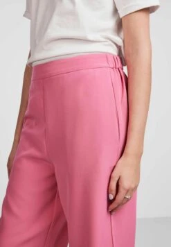 Pieces Bossy Wide Plain Pant - Broek - Shocking Pink 12 Pieces Bossy Wide Plain Pant - Broek - Shocking Pink -Pieces 65eb1481dfdd41df890918b8f4cccfb5
