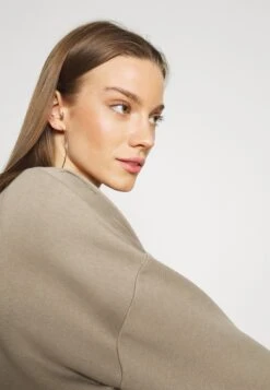 Pieces Pcchilli - Sweater - Silver Mink -Pieces 665b8ce70e394fd9adf4c12993a65129