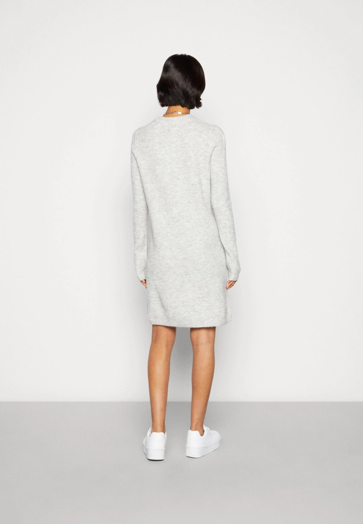 Pieces Pcellen O-Neck Dress - Gebreide Jurk - Light Grey 5 Pieces Pcellen O-Neck Dress - Gebreide Jurk - Light Grey - Afbeelding 3