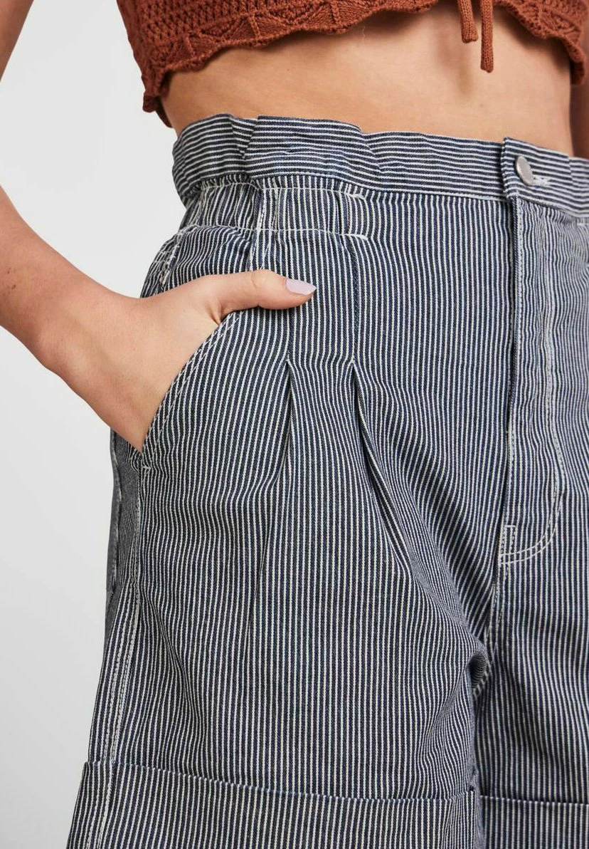 Pieces Pcbillo - Shorts - Medium Blue Denim 6 Pieces Pcbillo - Shorts - Medium Blue Denim - Afbeelding 4