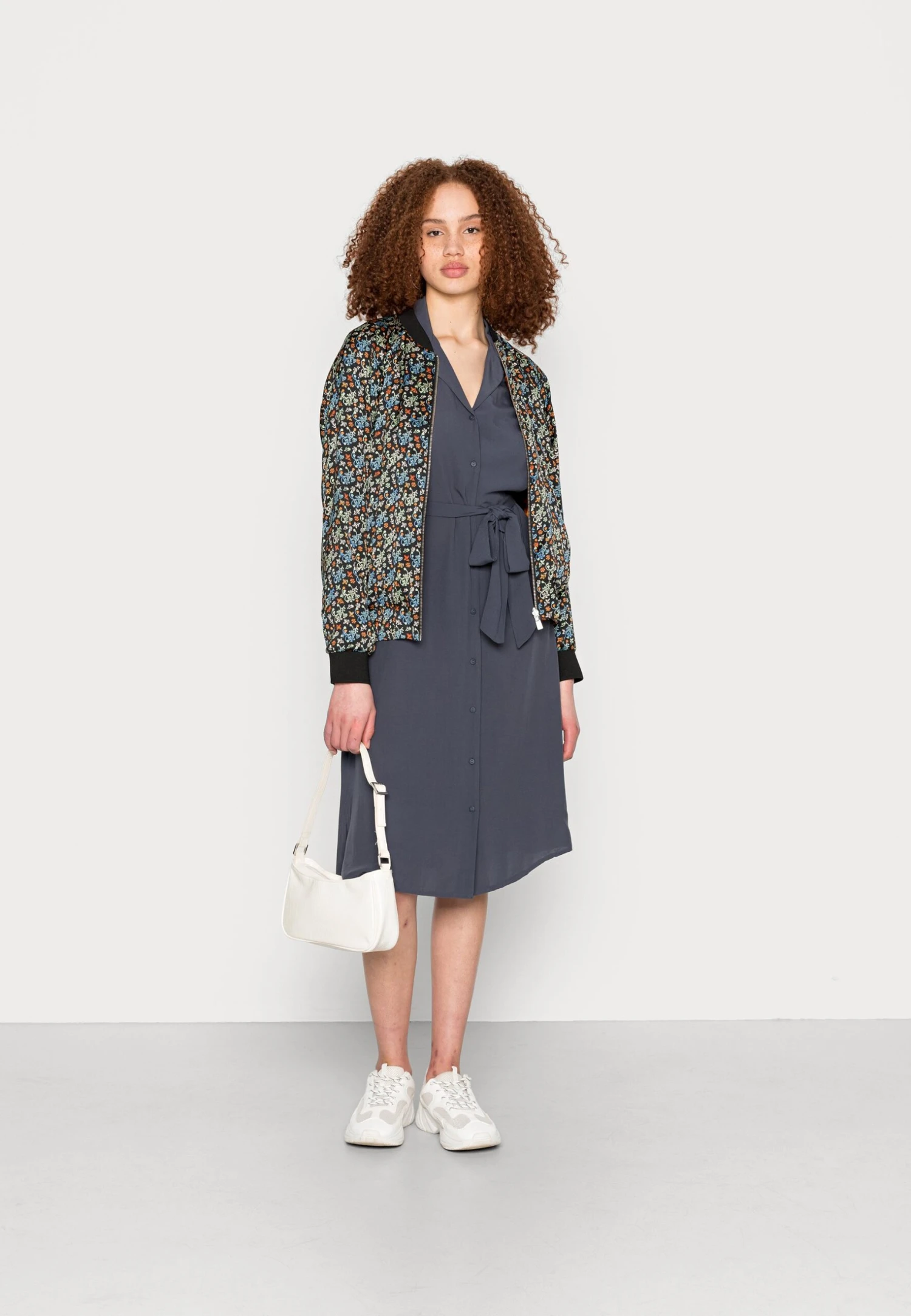 Pieces Pcolivia Dress - Blousejurk - Ombre Blue 4 Pieces Pcolivia Dress - Blousejurk - Ombre Blue - Afbeelding 2