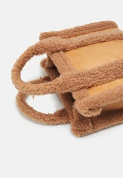 Pieces Pcotata Crossbody Bag - Handtas - Adobe -Pieces 6cf9a9c043264f748cc2ceb9cfe53dd3