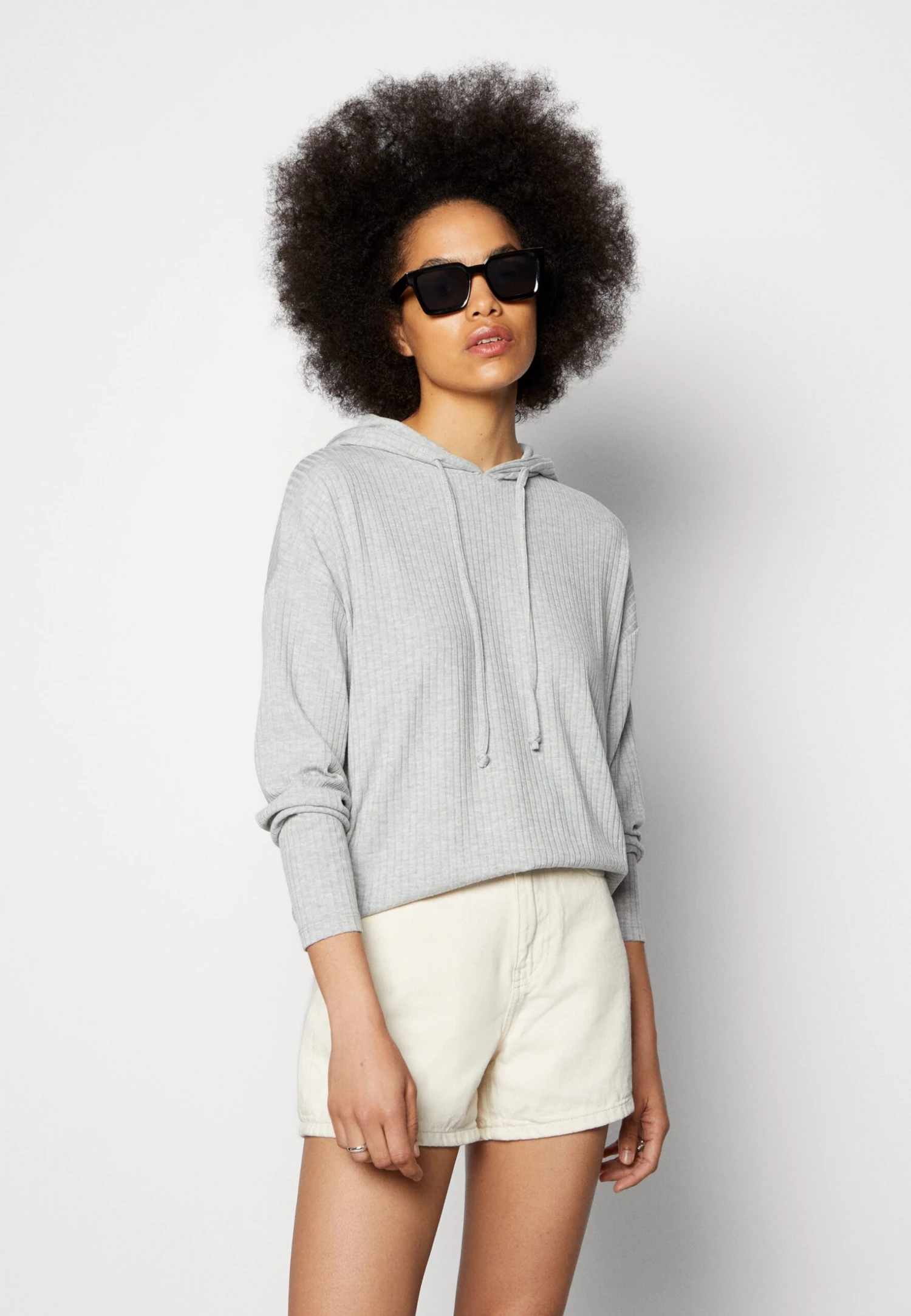 Pieces Pcmolly- Hoodie - Light Grey 6 Pieces Pcmolly- Hoodie - Light Grey - Afbeelding 4