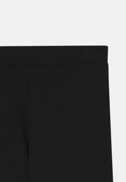 Pieces Kids Lpkarla Flared Pant - Broek - Black -Pieces 6efc289c85224d3886f8f90f16b6afe5