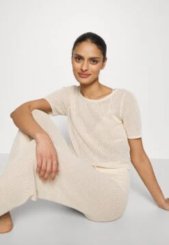 Pieces Pcbeachy Set - Strandaccessoire - White Smoke -Pieces 773bb238970142a5b1475f2e114d9359