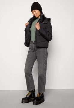 Pieces Pcjamilla Short Puffer Jacket - Winterjas - Black -Pieces 7c5c9f5542374c1f8fbb0d9193656a31