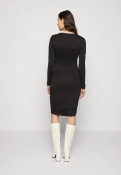 Pieces Pcmina Dress - Jerseyjurk - Black -Pieces 81cbb9237fb44e78932e869b9a8863e5