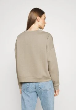 Pieces Pcchilli - Sweater - Silver Mink -Pieces 8d273ab4e4ac4eb9af400b37c405da06