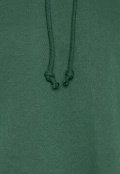 Pieces Pcchilli Hoodie - Hoodie - Trekking Green -Pieces 8eaca75537db4726a7f51a41e4615e51