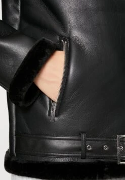 Pcnora Jacket - Imitatieleren Jas - Black -Pieces 903bfacb0f7349f2a56e22c1783d052e