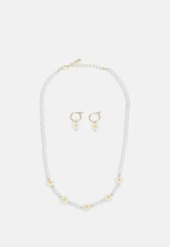 Pieces Pcania Necklace Earrings Set - Oorbellen - Gold-Coloured