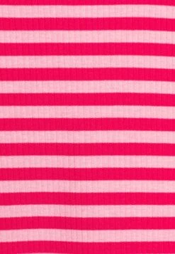 Pieces Kids Pkdora O-Neck - T-Shirt Print - Beetroot Purple/Pink 7 Pieces Kids Pkdora O-Neck - T-Shirt Print - Beetroot Purple/Pink -Pieces 93bc822aa42343869ec57113bb5ad563